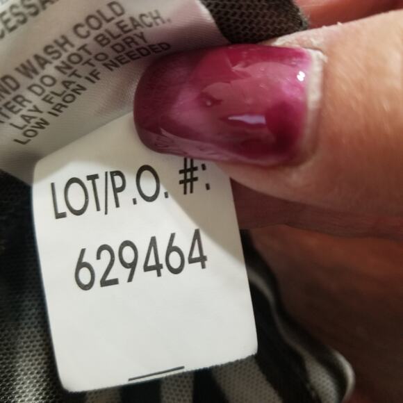 Tribal Animal Print Sheer Layered Ruffle Top 3/4 Slv Scp Neck Black Gray Sz XXL - Picture 10 of 10